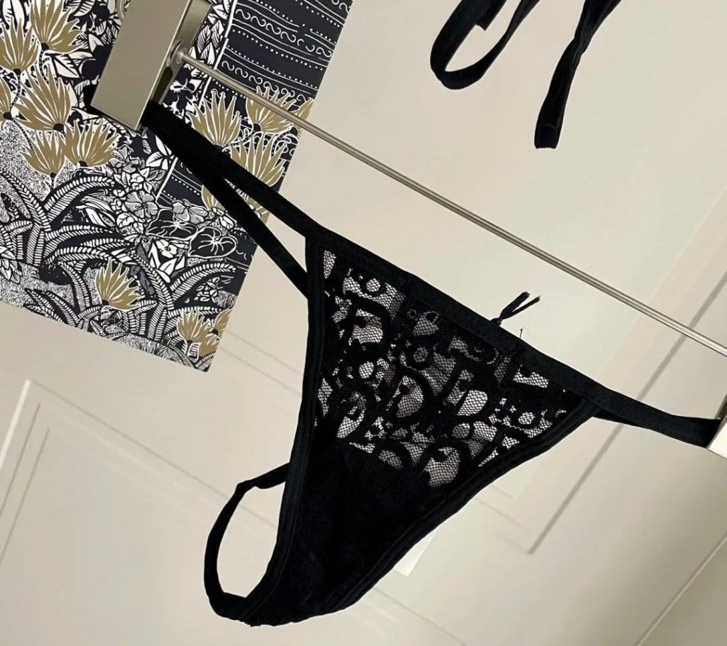 black bikini​-5-Christian Dior