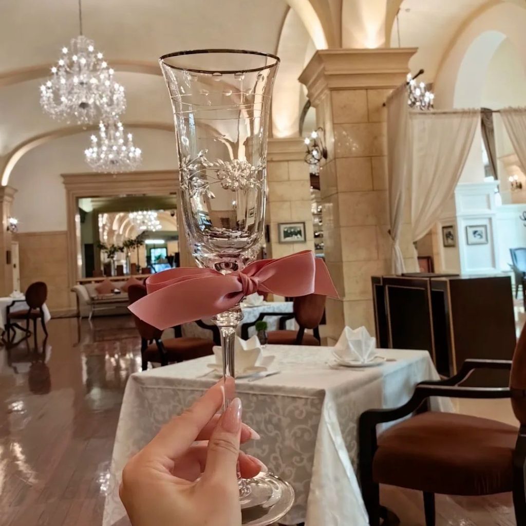 champagne glass​-45-​​Engraved vintage champagne glasses​