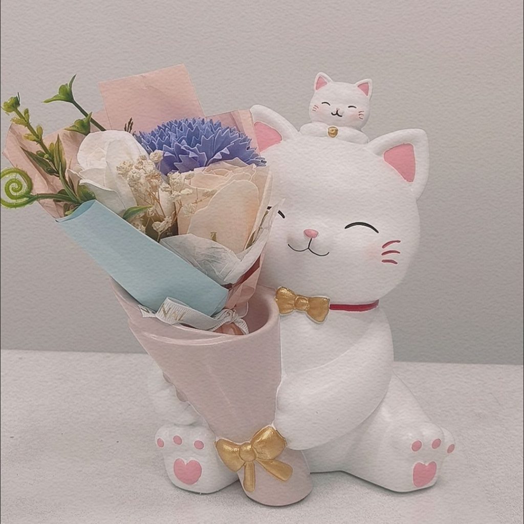 maneki neko cat