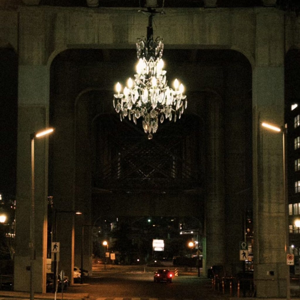 outdoor pendant lighting​-14-Spinning Chandelier in Granville Bridge