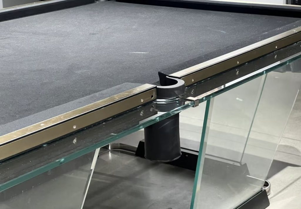 outdoor pool table​-131-glass