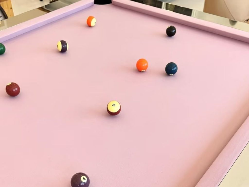 outdoor pool table​-15-​Pink polished chrome