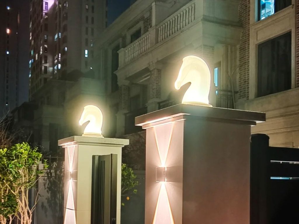 outdoor post lights​​-25-Horse-head design