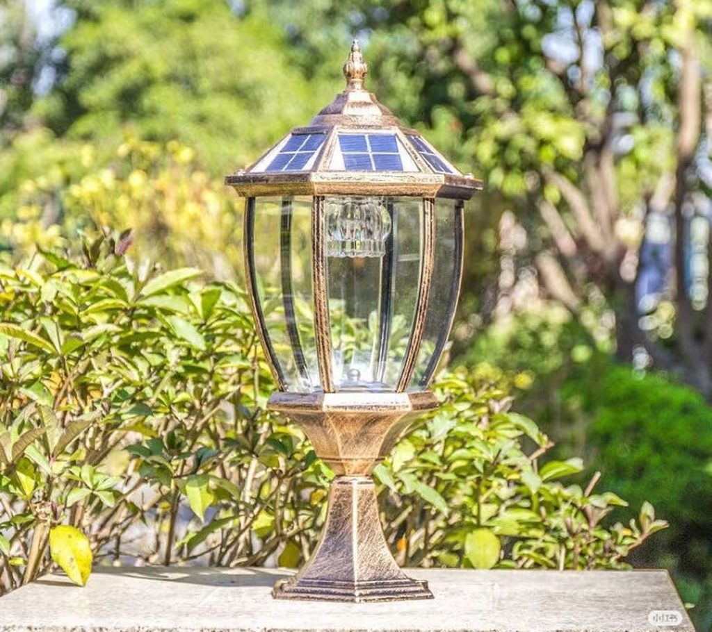 outdoor post lights​​-27-Solar