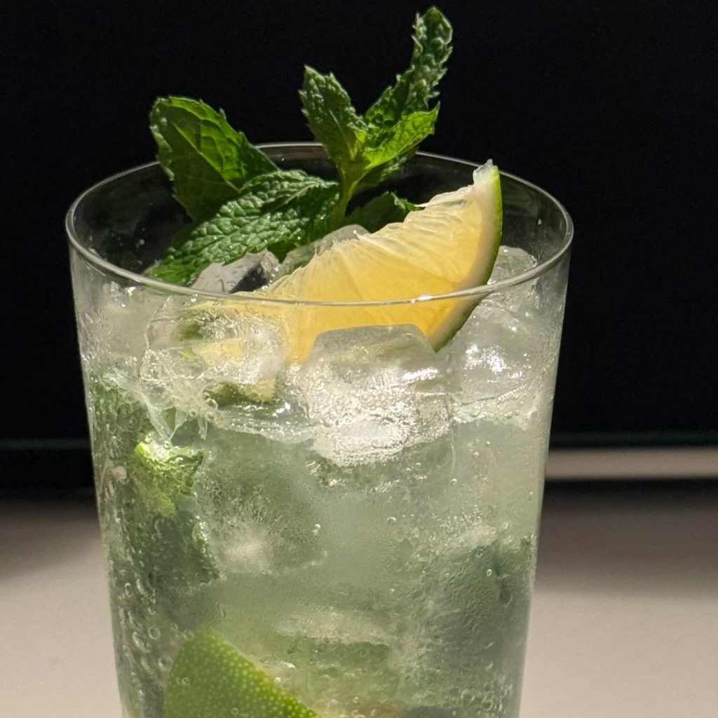 white rum​-14-Mojito white rum cocktail​​​​