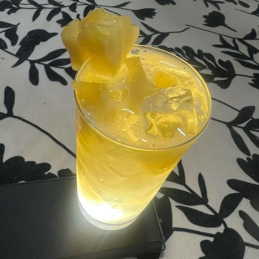 white rum​-27-Jasmine tea white rum cocktail