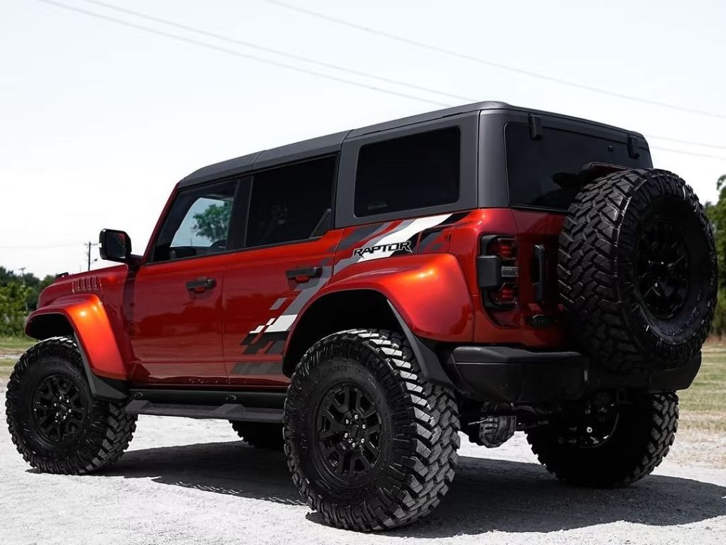 Ford Bronco-8-​Essential inspections
