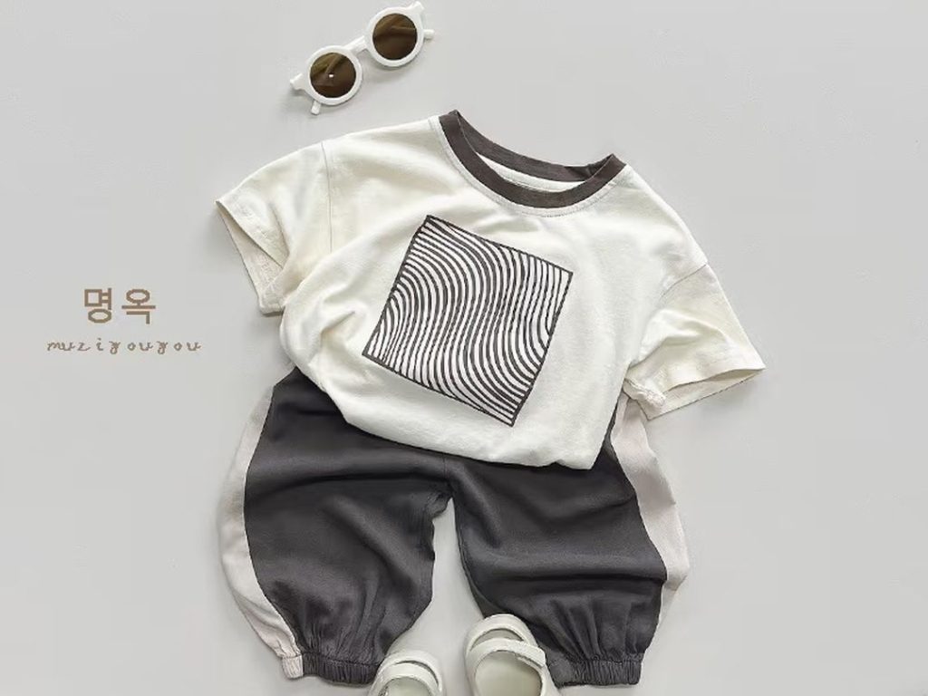 baby tee​-40-Korean-style statement stripe