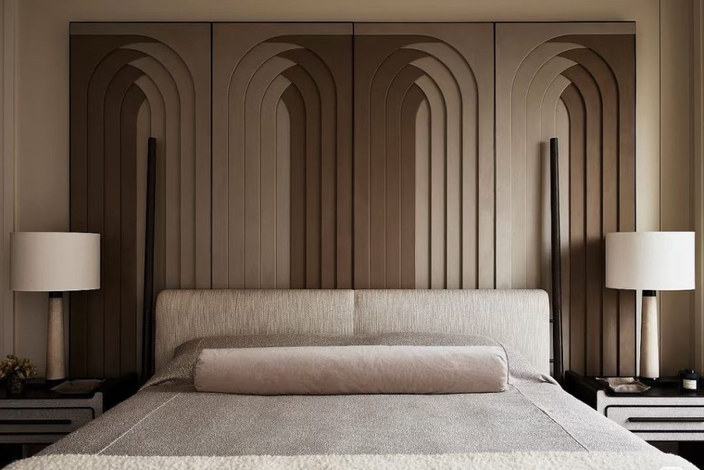 four poster bed​-2-Lucia