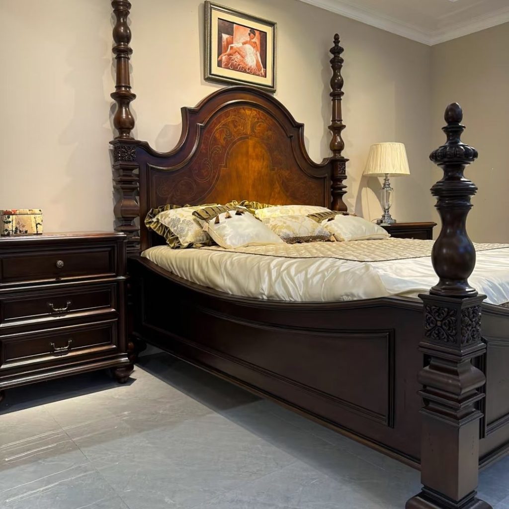 four poster bed​-41-​​Retro American King-Size