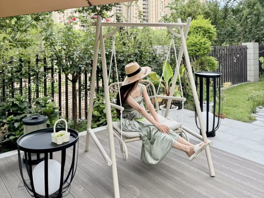 outdoor swing chair​-12-Triangular Base