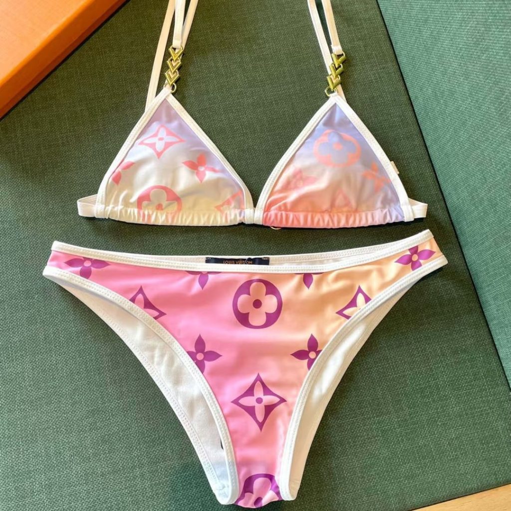 Help me rank these 15 pink bikinis! which would you wear to coachella? 46 pink bikini-45-LV gradient