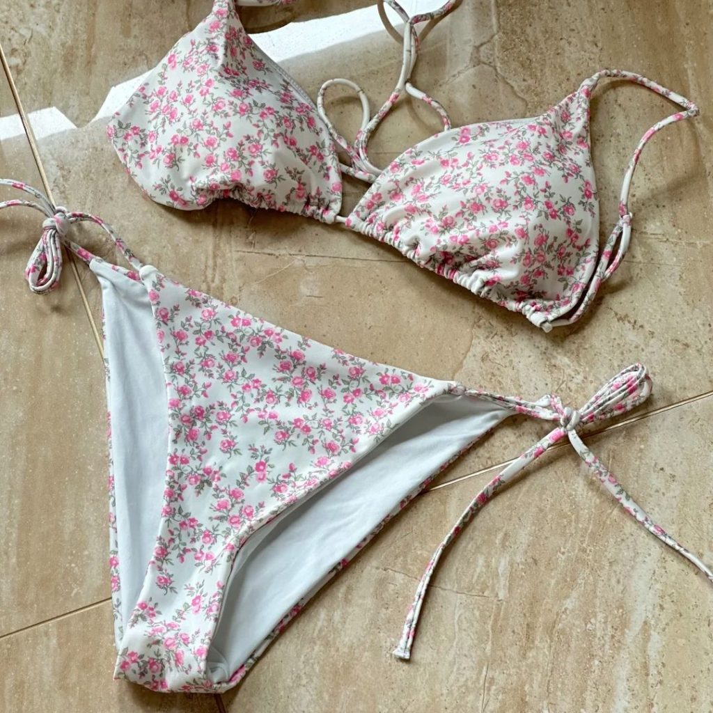pink bikini​-35-Ginatricot pink ditsy floral bikini