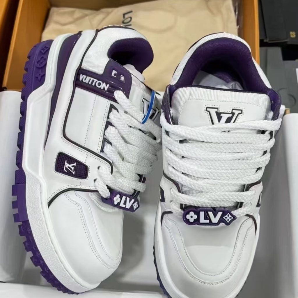 SPOTTING fake reps shoes: 7 Essential Tips You Need To Know 12 Reps shoes-11-Fake LV Shoes