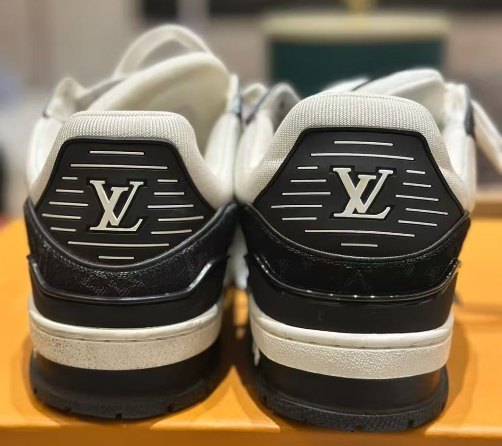 SPOTTING fake reps shoes: 7 Essential Tips You Need To Know 2 Reps shoes-2-Louis Vuitton Trainer