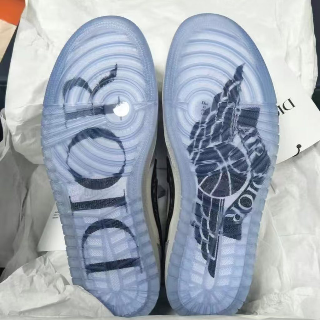 SPOTTING fake reps shoes: 7 Essential Tips You Need To Know 8 Reps shoes-7-Nike x Dior AJ1