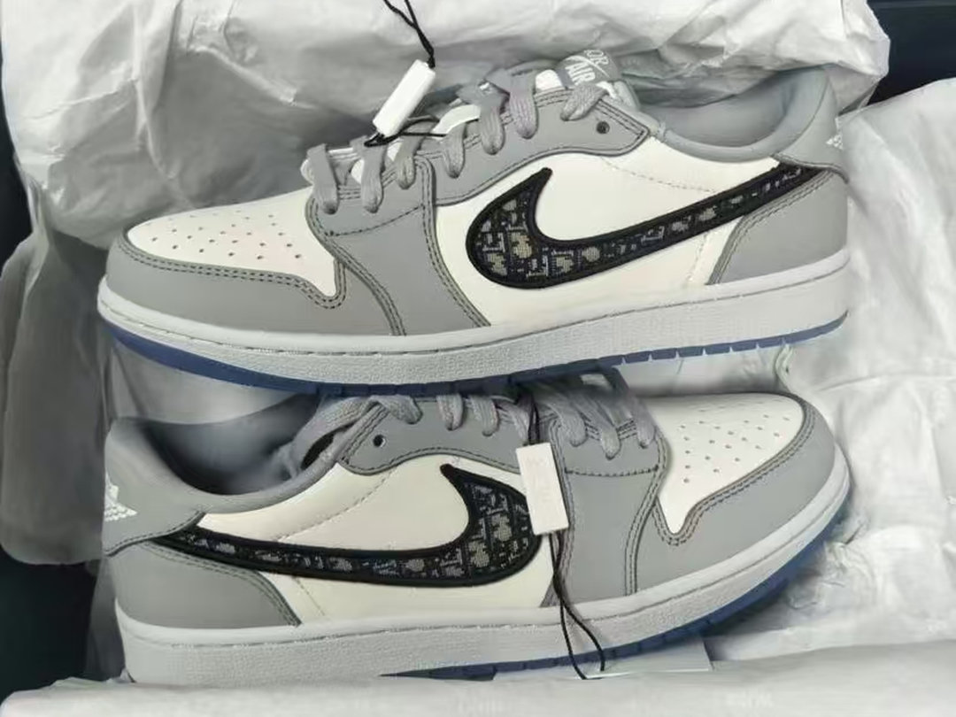 SPOTTING fake reps shoes: 7 Essential Tips You Need To Know 1 Reps shoes-8-Nike x Dior AJ1