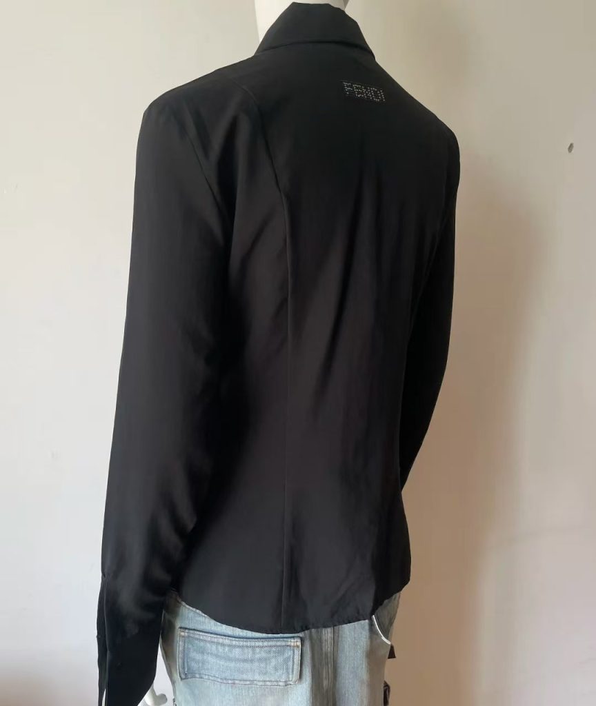 black blouse​-38-vintage fendi